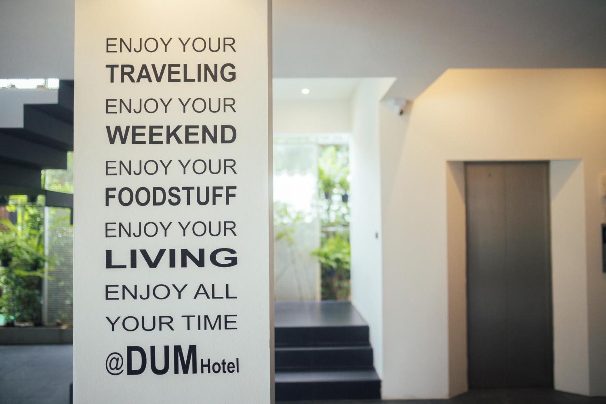 Dum Hotel - Si Phum — Photos 2